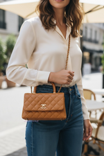 Charger l'image dans la galerie, Chanel Coco Handle Mini 21P Caramel Caviar Gold-tone Hardware
