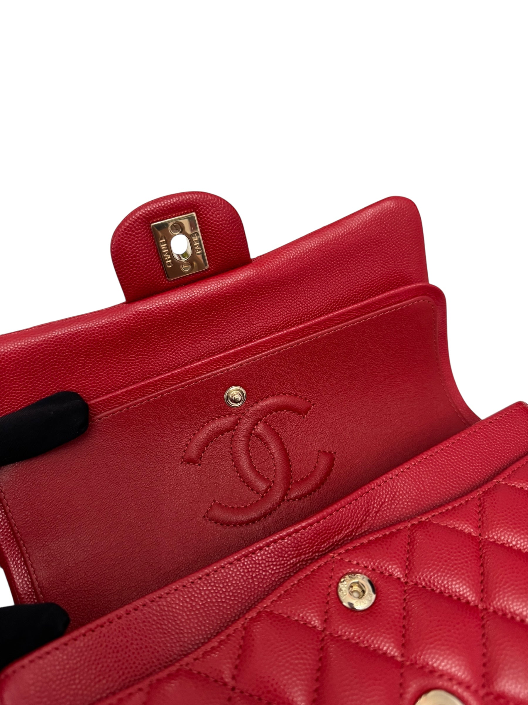 Chanel Timeless Classic Small 19B True Red Caviar Gold-tone Hardware