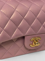 将图片加载到图库查看器，Chanel Mini Top Handle Iridescent Pink Lambskin Gold-tone Hardware
