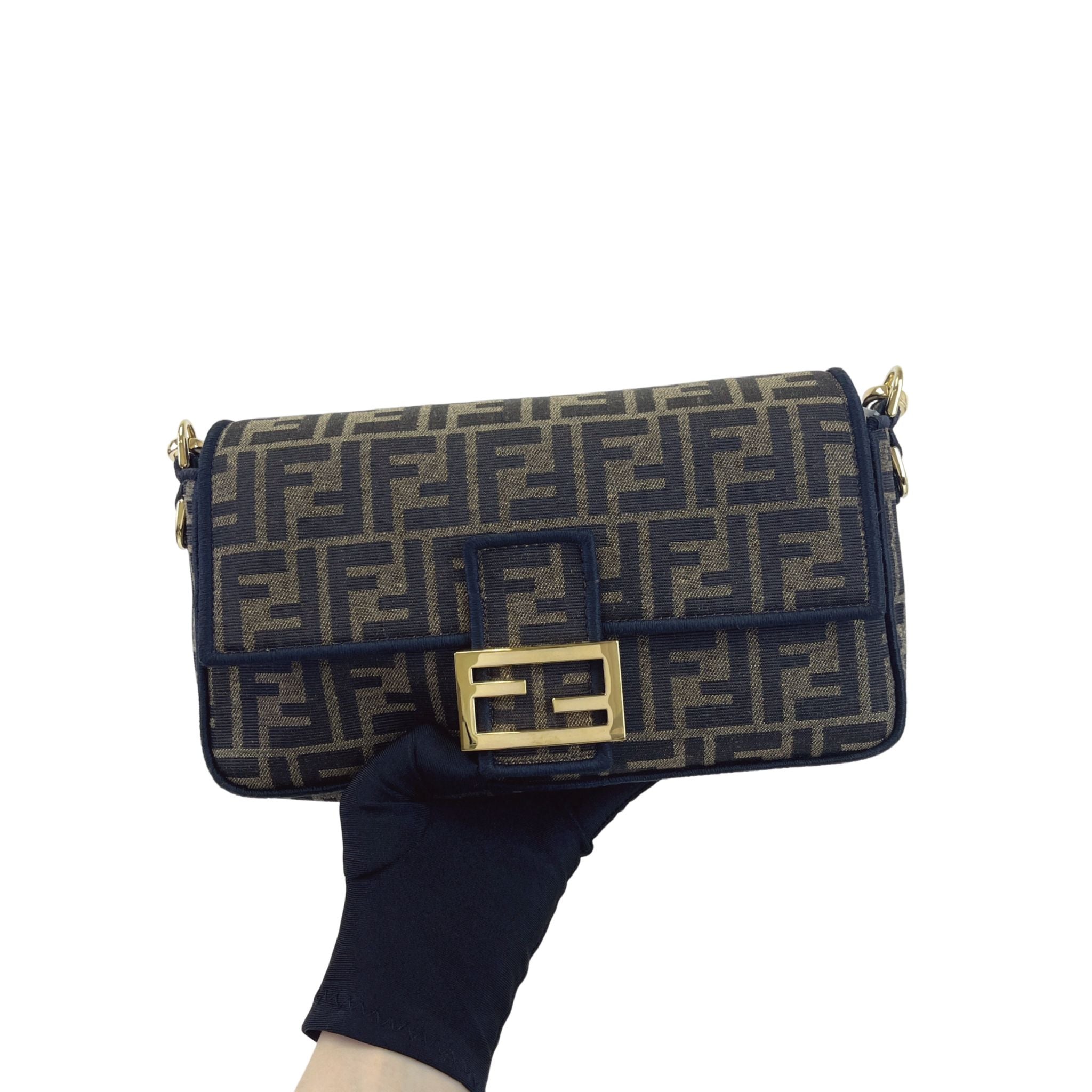 Fendi Baguette Medium