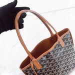 Charger l&#39;image dans la galerie, Goyard Anjou Reversible Mini Tote Goyardine Canvas
