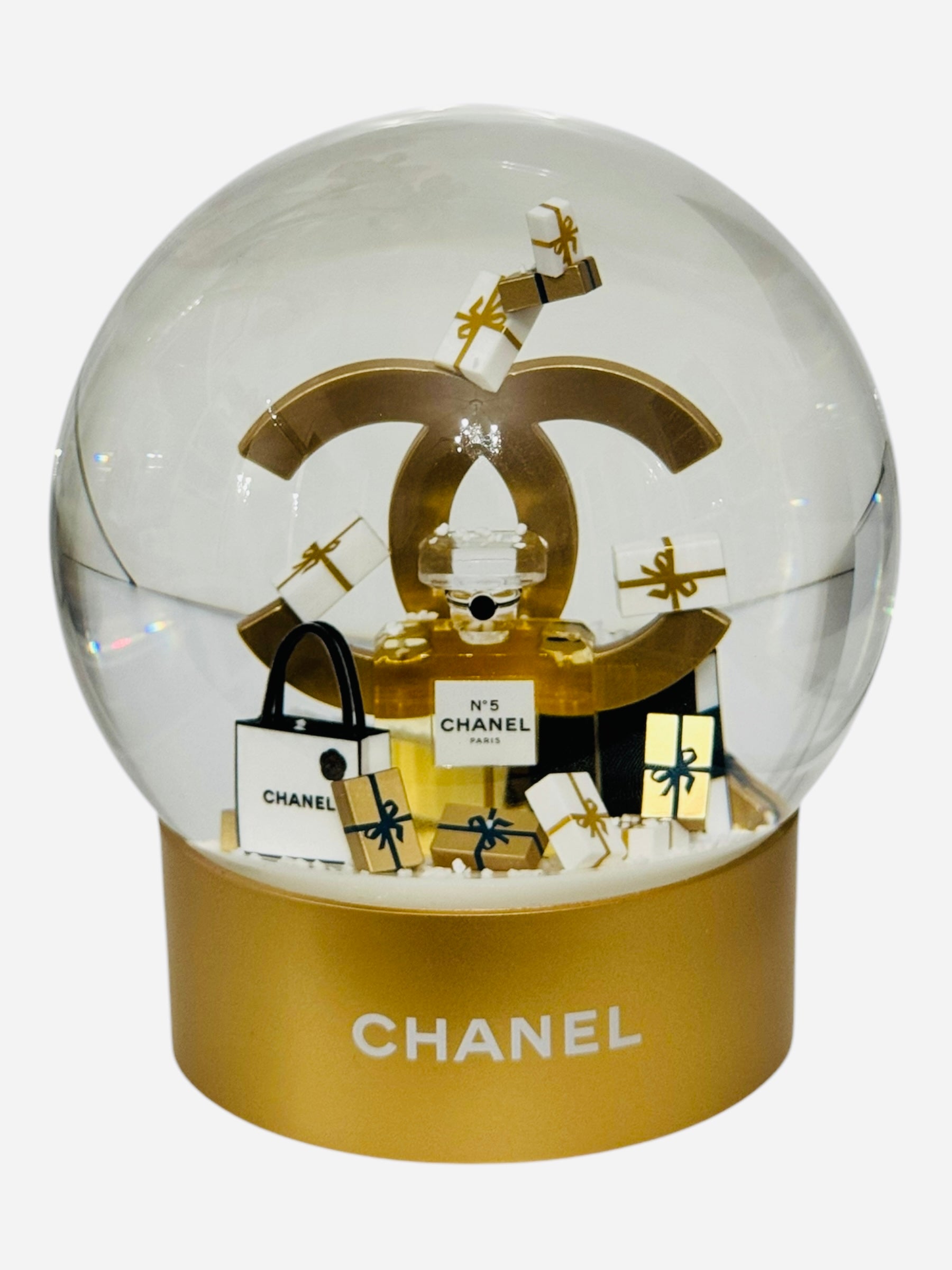 Chanel 2023-2024 Snow Globe, Exclusive, Limited Edition