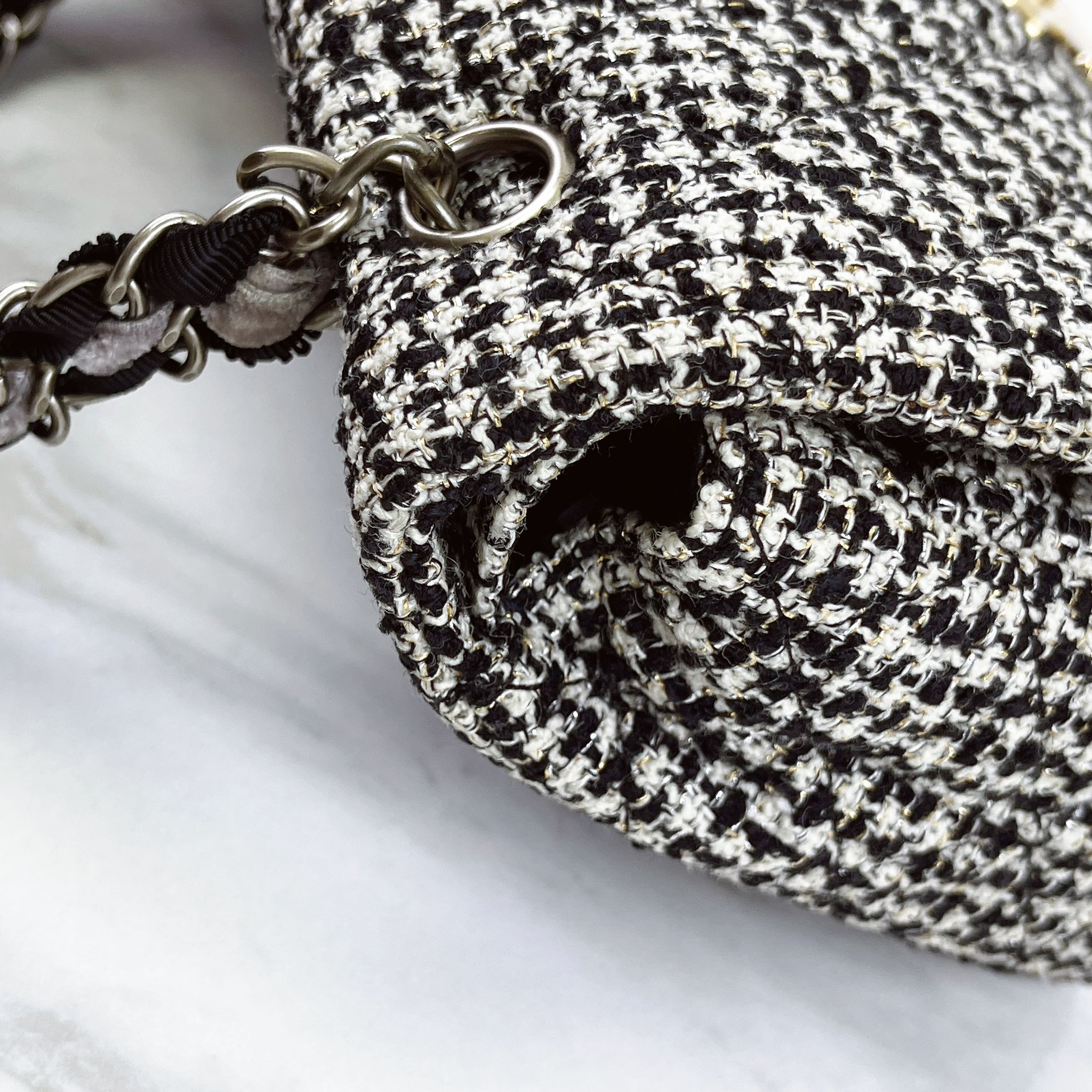 Chanel Shoulder Bag Houndstooth Tweed