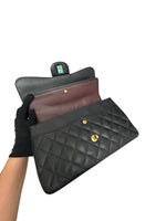 将图片加载到图库查看器，Chanel Timeless Classic Jumbo Black Caviar Gold-tone Hardware
