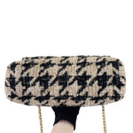 Charger l&#39;image dans la galerie, Chanel 19 Medium/Large 19K Beige Houndstooth
