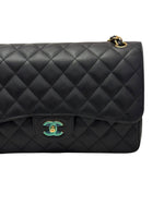 将图片加载到图库查看器，Chanel Timeless Classic Jumbo Black Caviar Gold-tone Hardware
