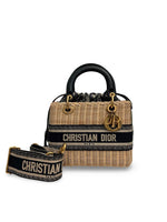 Charger l&#39;image dans la galerie, Christian Dior Lady Dior Natural Wicker - Medium
