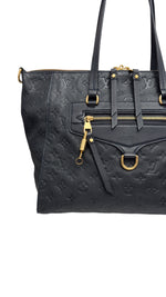 Charger l&#39;image dans la galerie, Louis Vuitton Lumineuse PM Navy Empreinte Gold-tone Hardware
