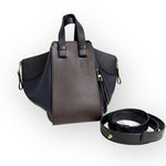 Charger l&#39;image dans la galerie, Loewe Hammock Bag Small, Chocolate and Navy Grained Calfskin, Gold-tone Hardware
