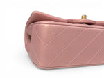 将图片加载到图库查看器，Chanel Mini Top Handle Iridescent Pink Lambskin Gold-tone Hardware
