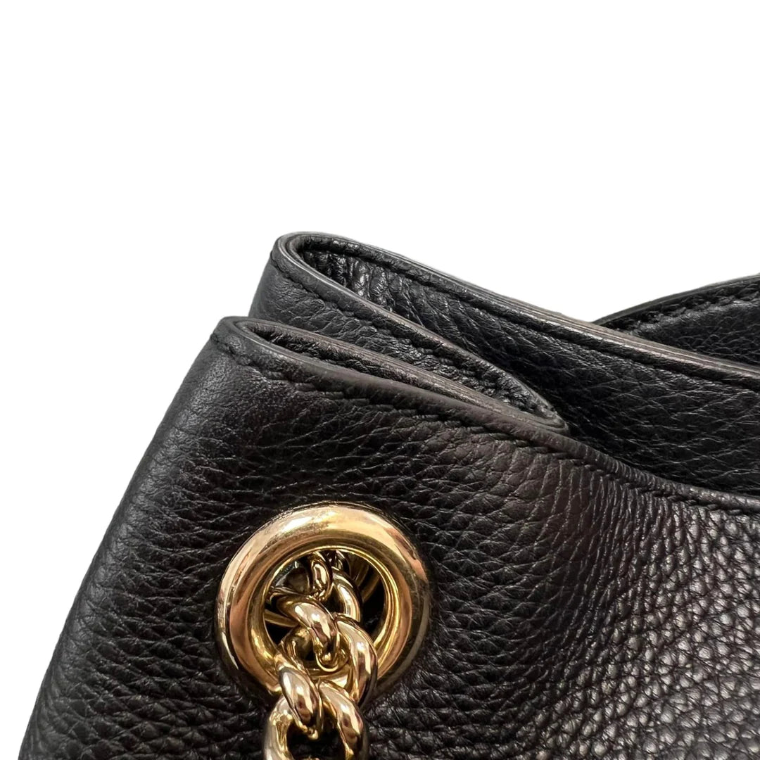 GUCCI Soho Chain Shoulder Medium Pebbled Calfskin Black GHW