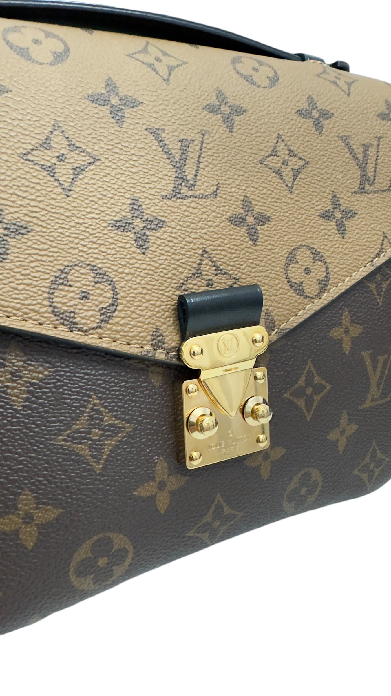 Louis Vuitton Pochette Metis Reverse Monogram