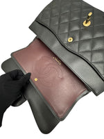 将图片加载到图库查看器，Chanel Timeless Classic Jumbo Black Caviar Gold-tone Hardware
