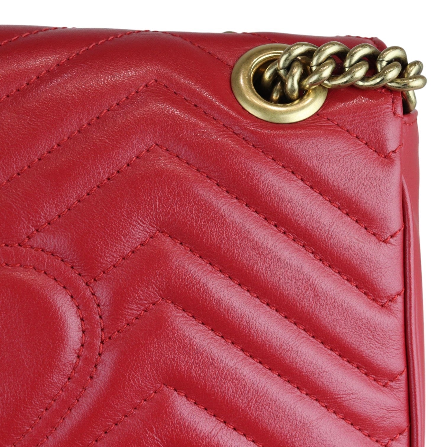 GUCCI GG Marmont Small Calfskin Matelasse Red GHW