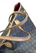 Load image into Gallery viewer, Louis Vuitton Neverful GM Tote - Classic Monogram, Pink Interior, Gold-tone Hardware
