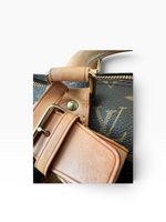Charger l'image dans la galerie, Louis Vuitton LV Keepal 45 Classic Monogram
