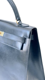 Load image into Gallery viewer, Hermes Kelly32 Sellier Vintage Black Box 24kt Plated-Gold Hardware
