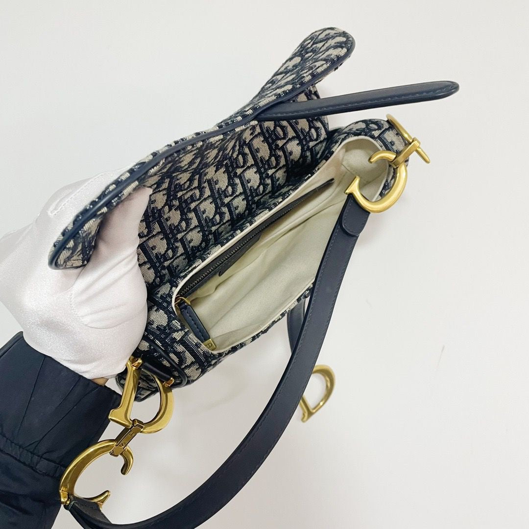 Dior saddle bag medium