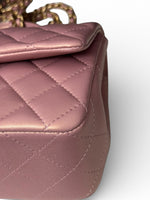 将图片加载到图库查看器，Chanel Mini Top Handle Iridescent Pink Lambskin Gold-tone Hardware
