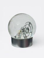 Charger l'image dans la galerie, Chanel 2025-2026 Camelia Snow Globe, Exclusive, Limited Edition
