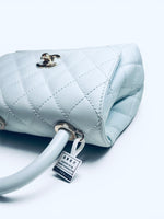将图片加载到图库查看器，Chanel Coco Handle Mini 21K Blue Caviar Gold-tone Hardware
