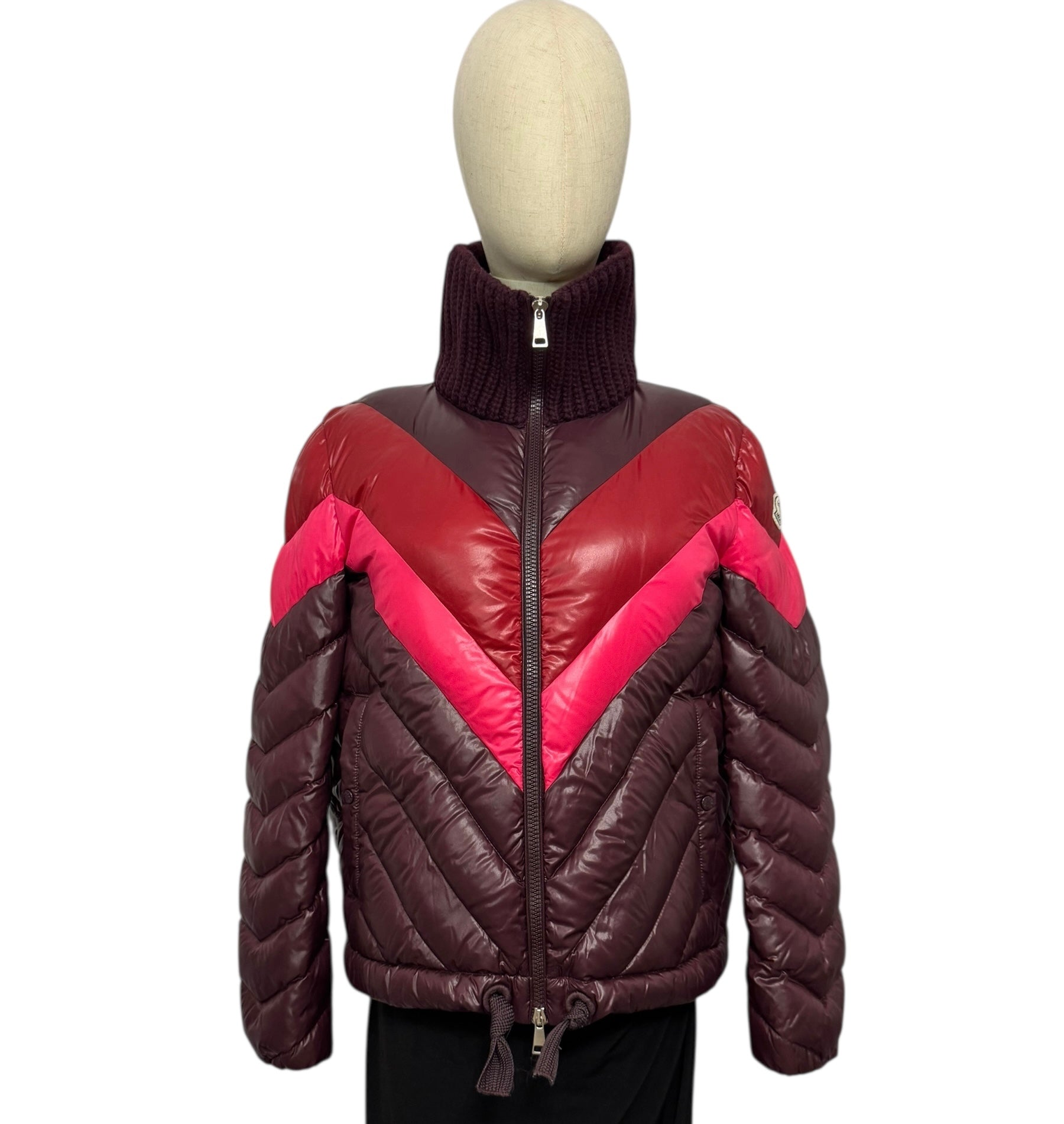 Moncler Albatros Down Jacket Womens Size 4