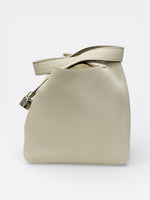 Charger l'image dans la galerie, Hermes Picotin Lock 18 Mini Beton Veau Clemence Palladium Hardware
