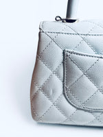 将图片加载到图库查看器，Chanel Coco Handle Mini 21K Blue Caviar Gold-tone Hardware
