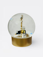 将图片加载到图库查看器，Chanel 2024 Snow Globe, Exclusive, Limited Edition
