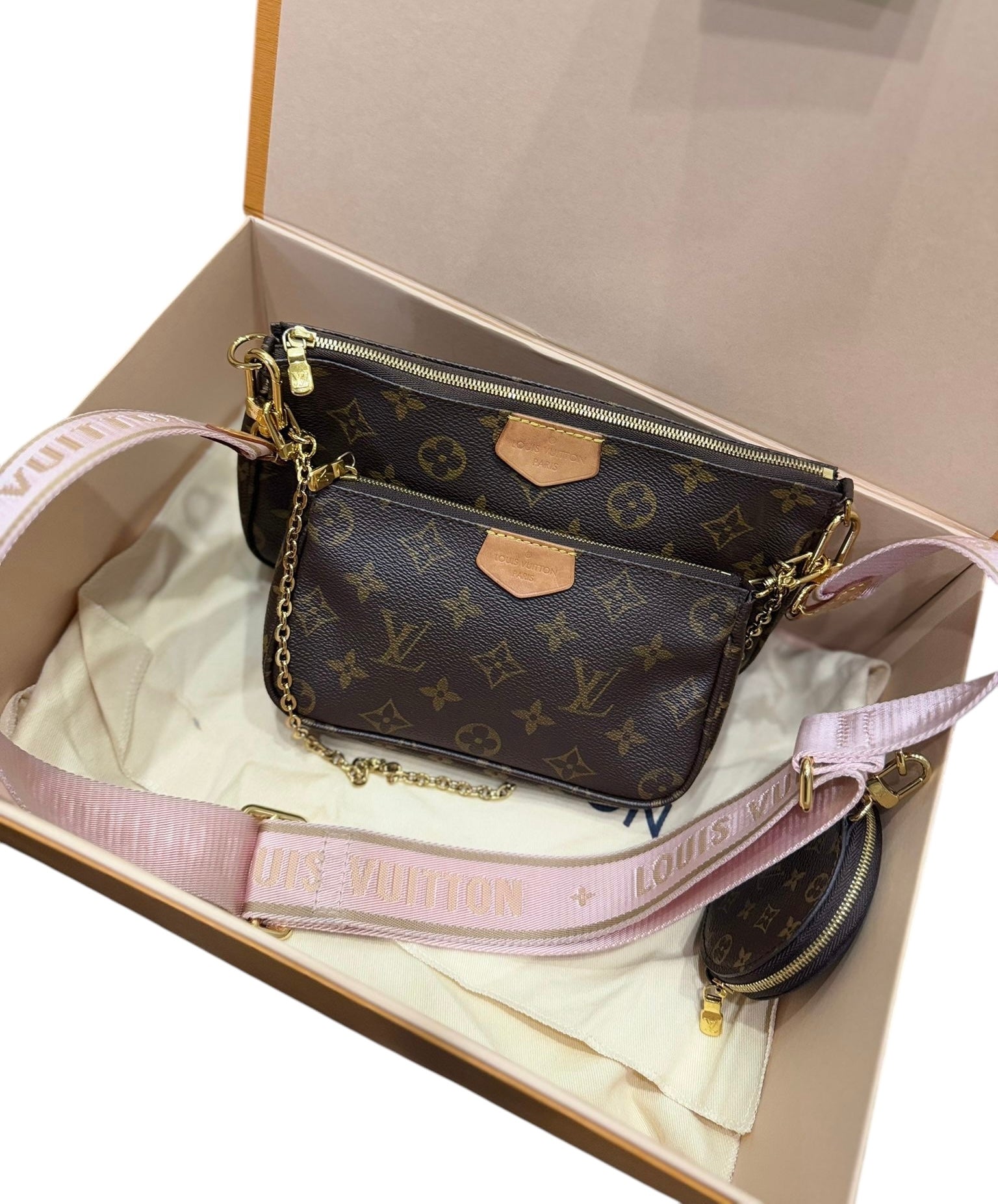 Louis Vuitton Multi Pochette Accessoires Classic Monogram, Pink Strap, Gold-tone Hardware