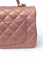 将图片加载到图库查看器，Chanel Mini Top Handle Iridescent Pink Lambskin Gold-tone Hardware

