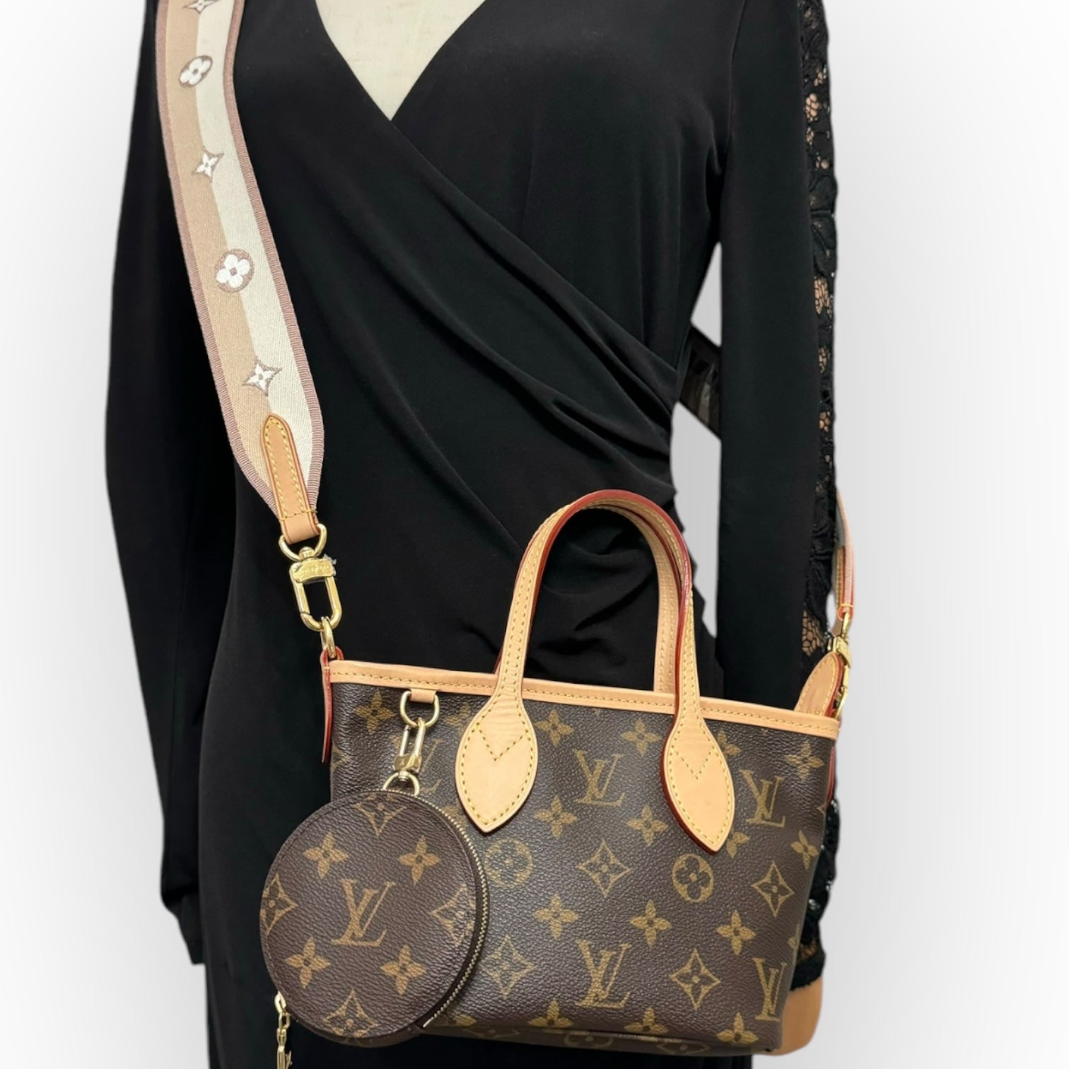 Louis Vuitton LV Neverful BB Beige Classic Monogram, Gold-tone Hardware