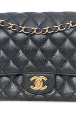 Charger l&#39;image dans la galerie, Chanel Timeless Classic Medium M/L
