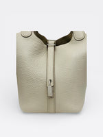 Charger l'image dans la galerie, Hermes Picotin Lock 18 Mini Beton Veau Clemence Palladium Hardware
