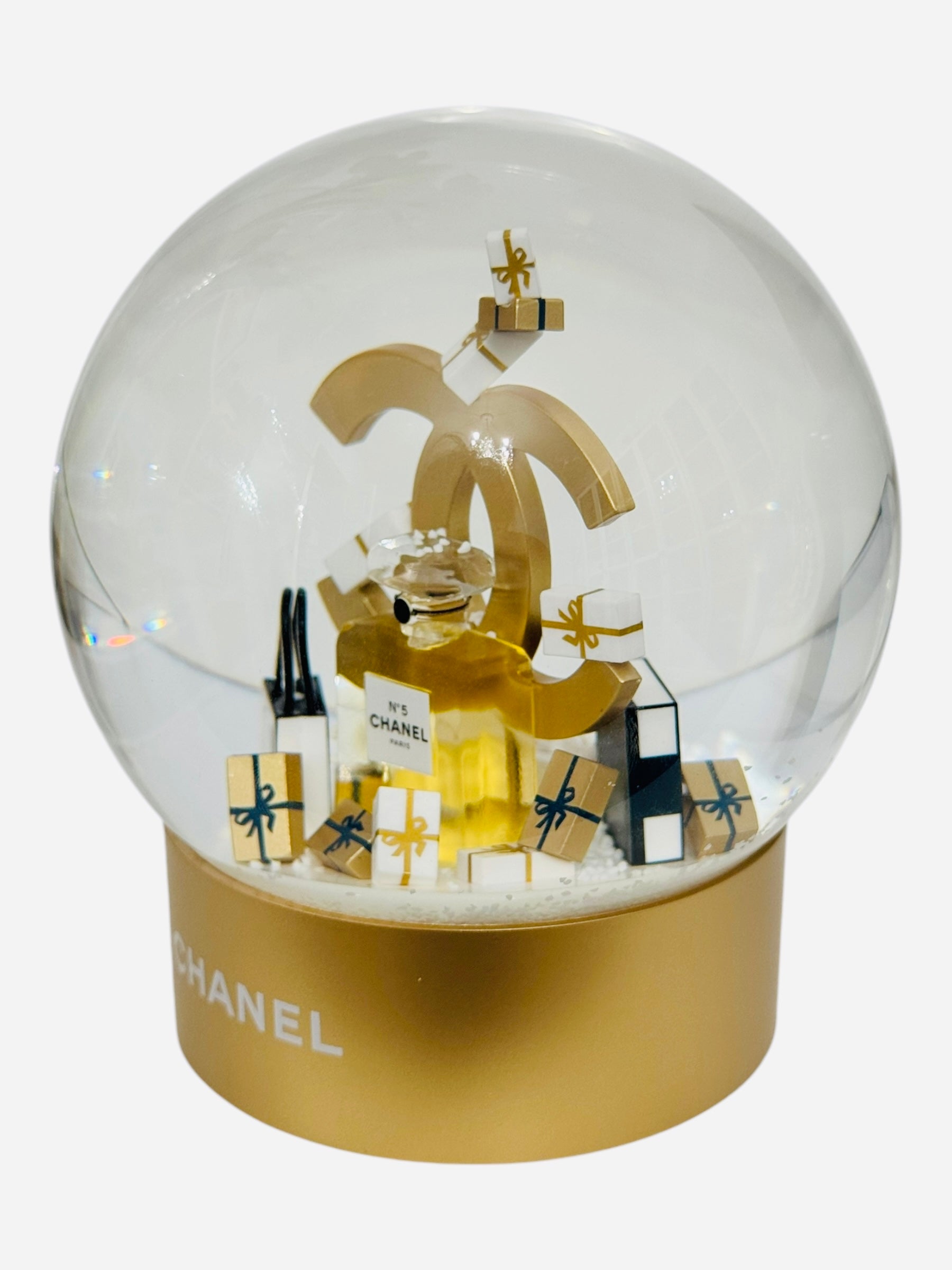 Chanel 2023-2024 Snow Globe, Exclusive, Limited Edition