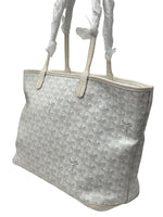 将图片加载到图库查看器，Goyard Artois PM
