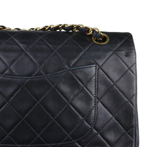 Chanel Timeless Classic Medium - Vintage. Black Diamond Quilted Lambskin, 24kt Gold-plated Hardware