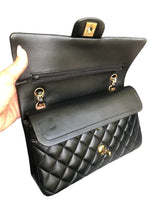 Charger l&#39;image dans la galerie, Chanel Timeless Classic Medium Black Lambskin Gold-tone Hardware
