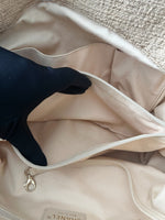 将图片加载到图库查看器，Chanel Natural Raffia and Tweed Tote, Gold-tone Hardware
