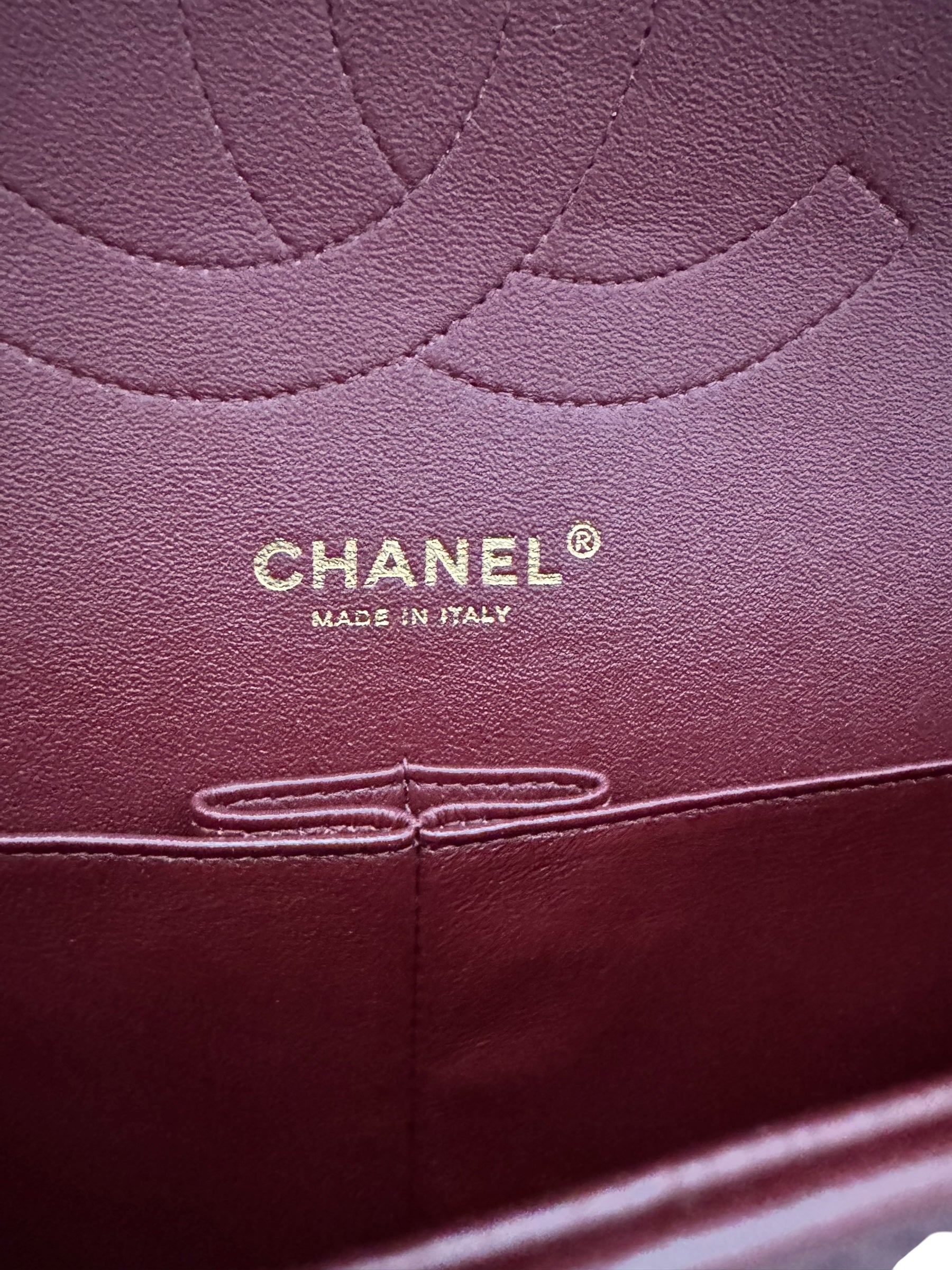 Chanel Timeless Classic Jumbo Burgundy Lambskin Gold-tone Hardware