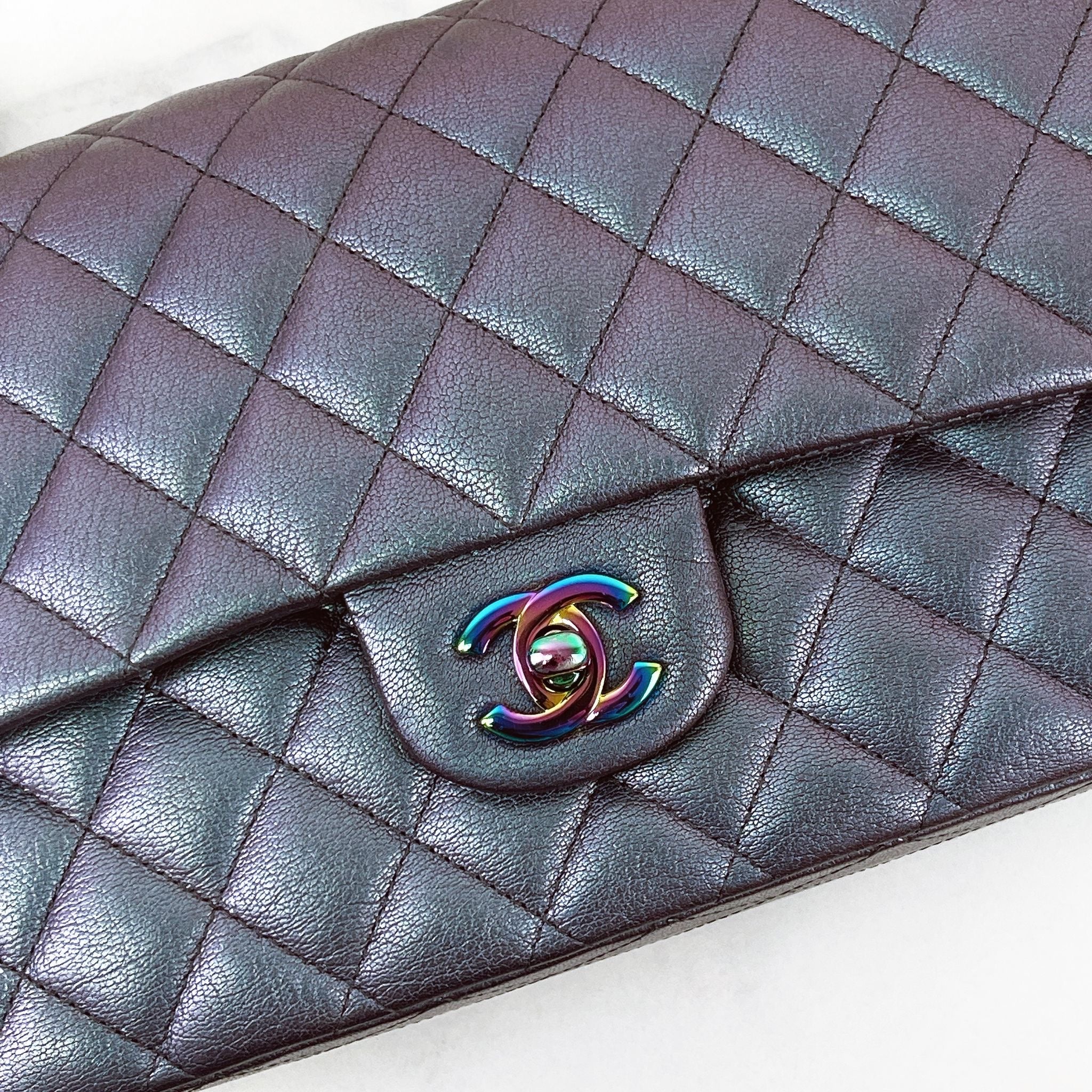 Chanel Timeless Classic Medium M/L 16C Iridescent Purple Rainbow Hardware