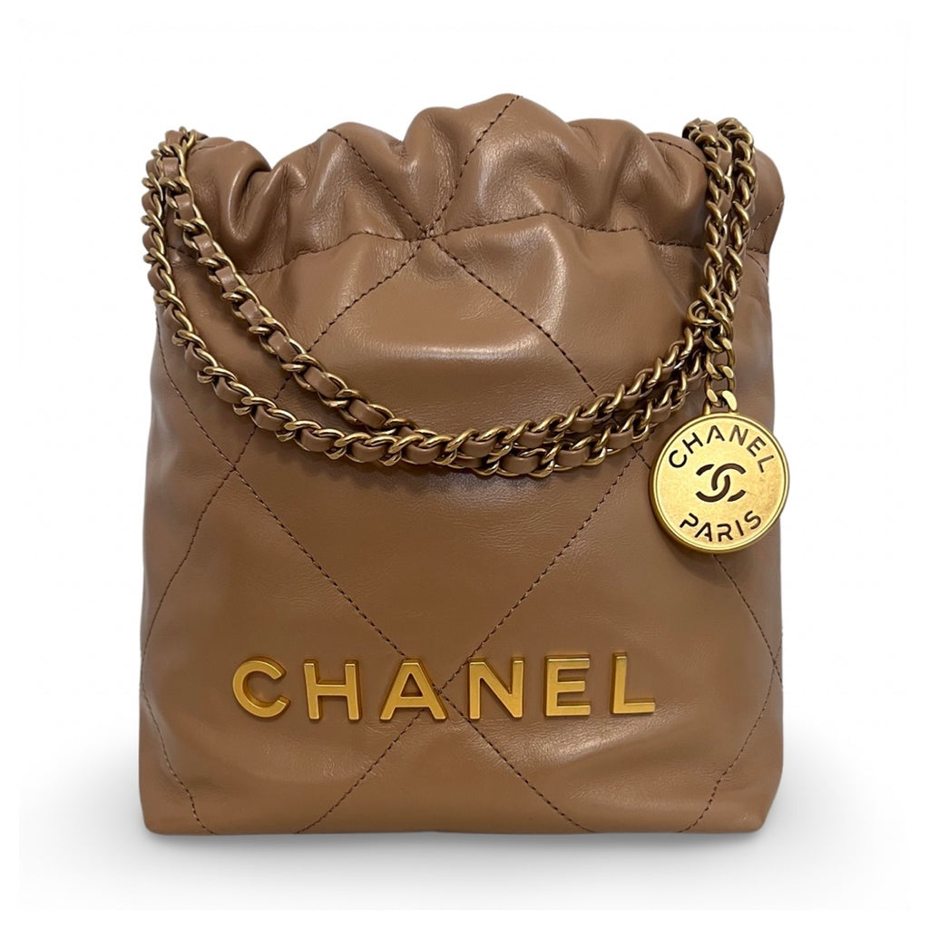 CHANEL VINTAGE CC DIAMOND STITCH SHOULDER BAG – LeidiDonna Luxe