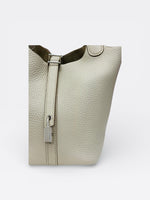 Charger l'image dans la galerie, Hermes Picotin Lock 18 Mini Beton Veau Clemence Palladium Hardware
