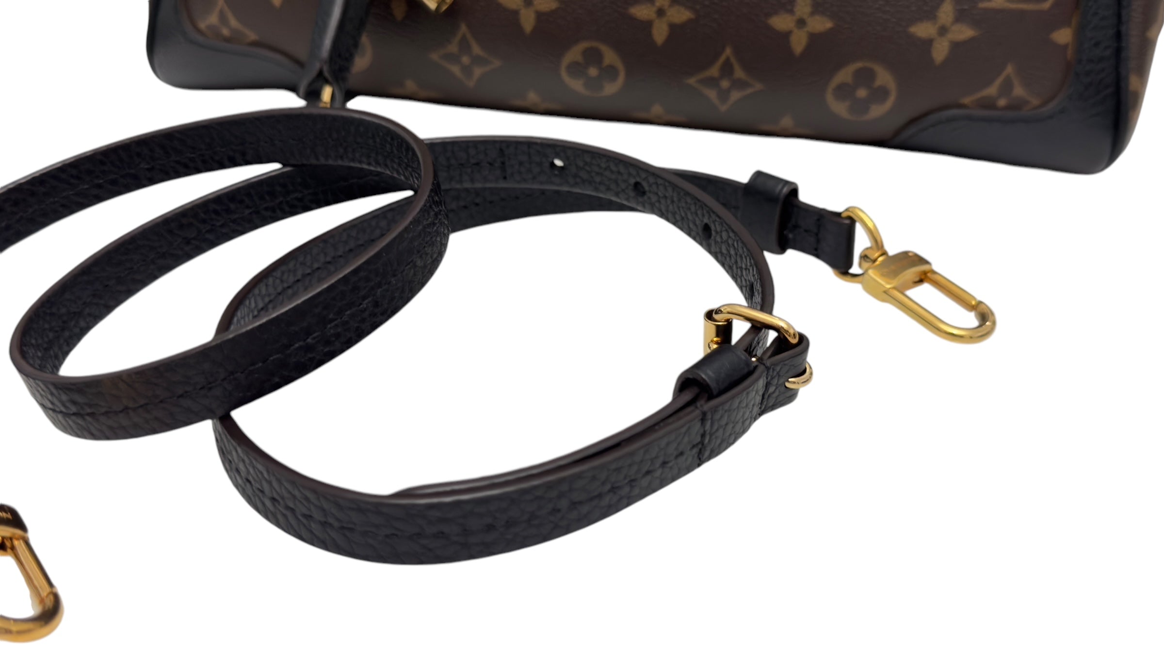 Louis Vuitton Retiro Monogram Noir Gold-tone Hardware