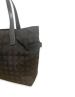 Load image into Gallery viewer, Chanel Vintage Travel Tote
