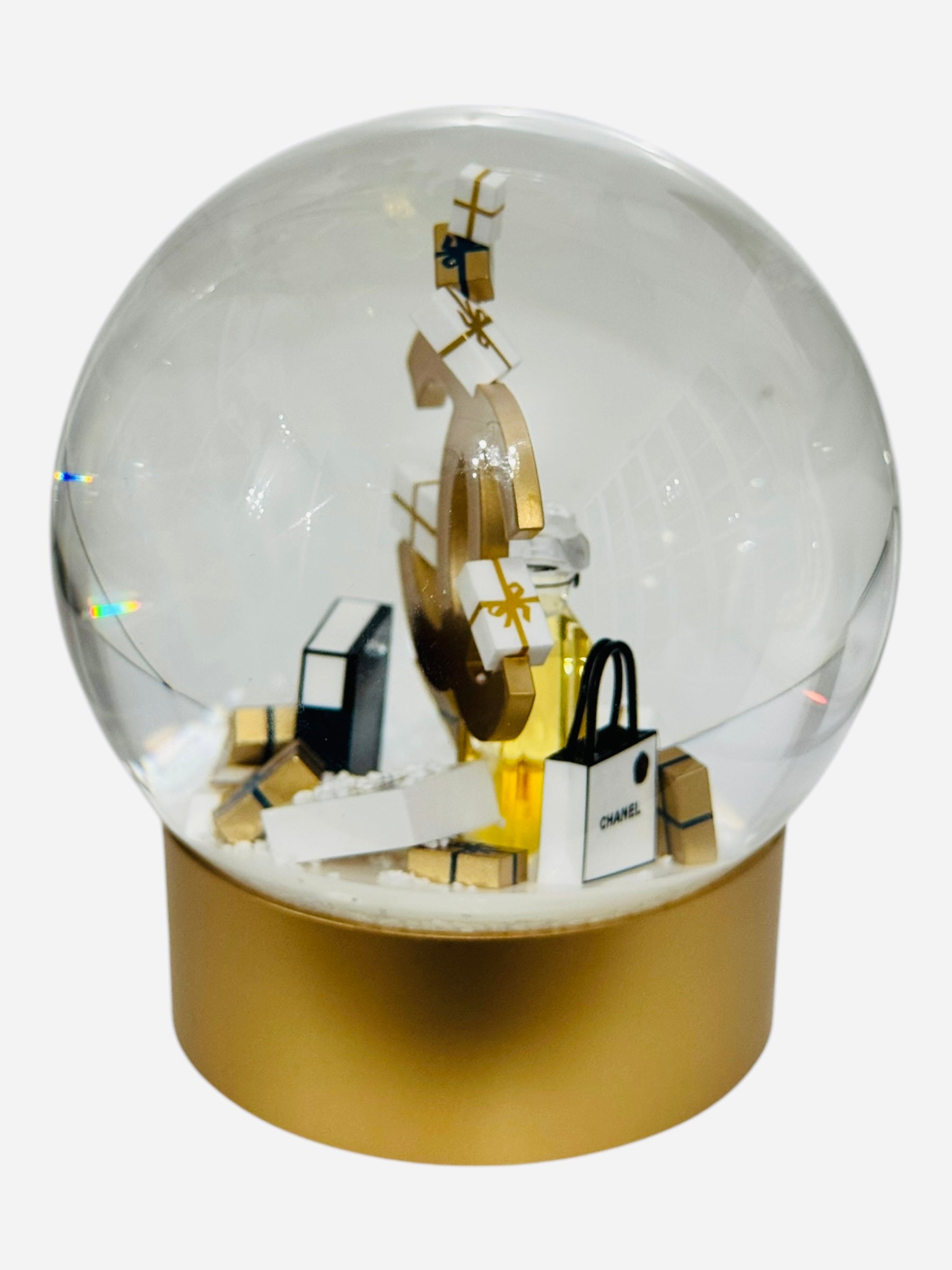 Chanel 2023-2024 Snow Globe, Exclusive, Limited Edition