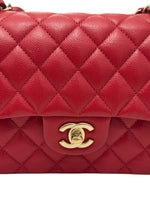 将图片加载到图库查看器，Chanel Timeless Classic Small 19B True Red Caviar Gold-tone Hardware
