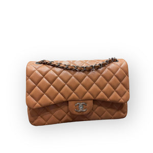 Chanel Timeless Classic Jumbo Double Flap Caramel Caviar Gold-tone Hardware