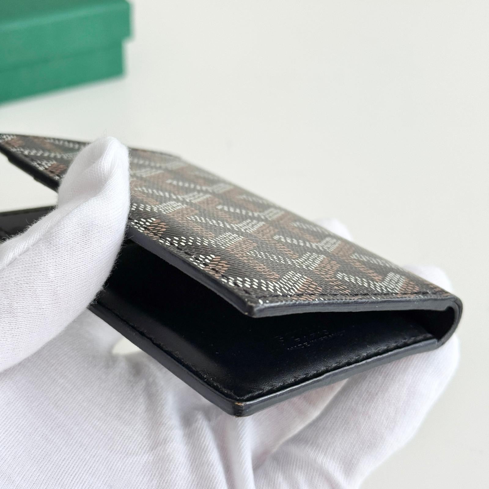 Goyard Saint Pierre Card and Bill Wallet Goyardine Canvass