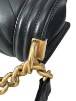 将图片加载到图库查看器，Chanel Leboy Old Medium Black Calfskin Gold-tone Hardware
